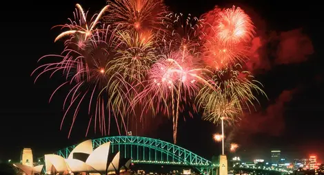 Австралия празнува Нова година напук на тероризма