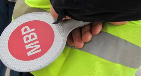 Шофьор остава 6 месеца без книжка заради блъснат на пешеходна пътека