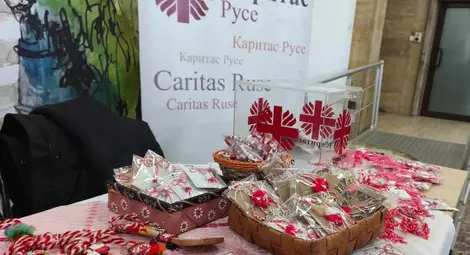 „Каритас“ Русе с благотворителен мартенски базар в Регионалната библиотека „Каритас“ Русе с благотворителен мартенски базар в Регионалната библиотека
