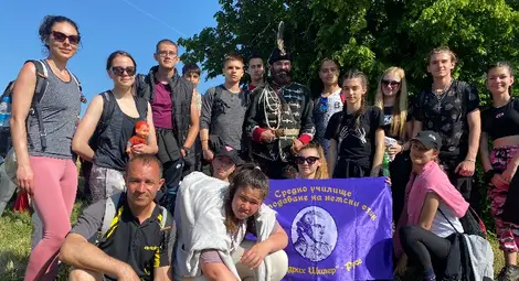 Ученици от Дойче шуле по пътя на отчаяния подвиг на Ботевите четници: Открит урок и по история, и по издръжливост, и по общуване