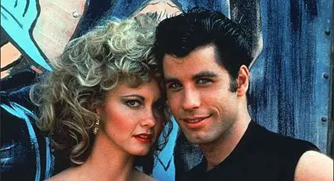 Джон Траволта и Оливия Нютън-Джон отново в дует след евъргрийна "You`re the one that I want" /видео/