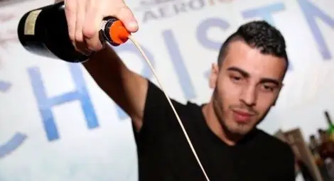 21-годишна наръгана от бившия си приятел в столична дискотека