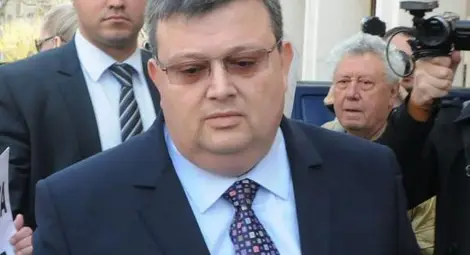 Цацаров: Ториното е подсъдим за трафик на наркотици и убийство