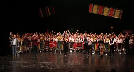 &bdquo;Играорци&ldquo; подари на публиката нов вдъхновяващ спектакъл за 16-ия си рожден ден