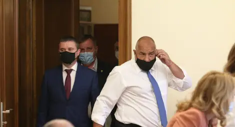 Над 30 министерски оставки в кабинетите на Борисов