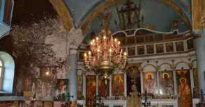 Бог да пази църквата в Писанец! Че май няма кой друг