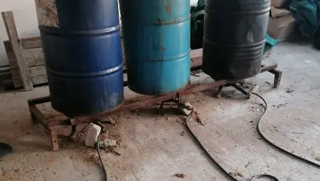 Разбиха огромен канал България-Румъния за нелегален тютюн за пушене, обработван в пълна мизерия /галерия/