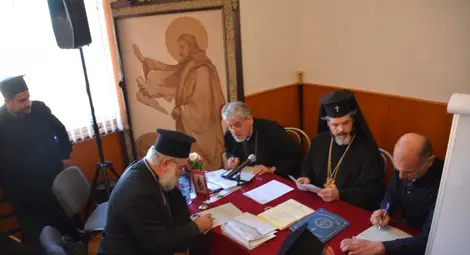 Св. Синод ще избира Старозагорски митрополит между епископите Яков и Киприян