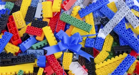 Обявиха конструктора "Лего" за най-великата играчка на всички времена Обявиха конструктора "Лего" за най-великата играчка на всички времена