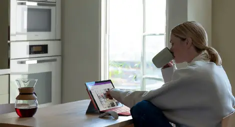 Безплатни курсове и достъпна сертификация за всички желаещи да надградят знанията си и постигнат успешна професионална реализация Безплатни курсове и достъпна сертификация за всички желаещи да надградят знанията си и постигнат успешна професионална реализация