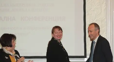 Вълчев: Държавата дава 360 млн. лв. повече за увеличение на учителските заплати