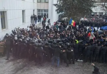 Безредици в Кишинев заради новото правителство