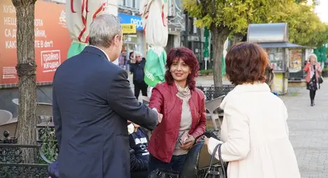 Проф. Анастас Герджиков се срещна с медици,  студенти и преподаватели от Русенския университет