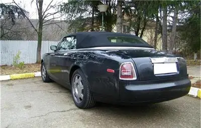 Хванатият на Калотина &bdquo;Ролс-ройс&ldquo; бил на пловдивския богаташ Ветко Арабаджиев? Задигнали го от Сен Тропе през 2013 г.