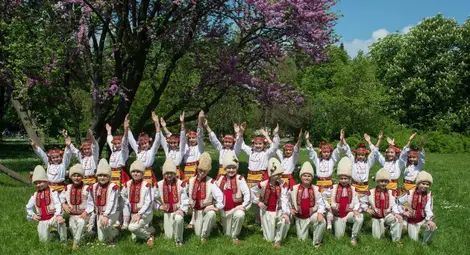 Роденият два пъти ансамбъл &bdquo;Зорница&ldquo; днес празнува 50-годишен юбилей