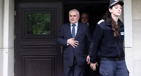 Валентин Радев: Няма данни за заплаха от терористичен акт към България Валентин Радев: Няма данни за заплаха от терористичен акт към България