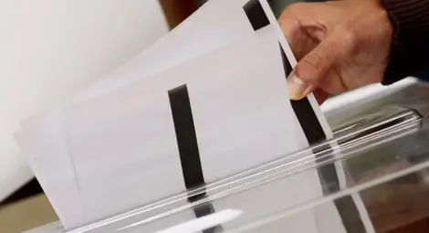 Разследват как хора без ТЕЛК са гласували с подвижни урни в Кърджалийско