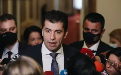 Премиерът ще посети Скопие на 18 януари