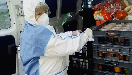 Зам.-кметът на Русе Енчо Енчев стана доброволец в обществената трапезария