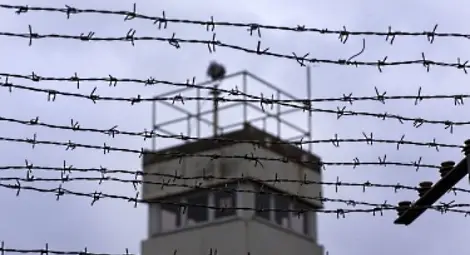 Рецидивист влиза в затвора по-малко от месец след два нагли грабежа в центъра на Русе