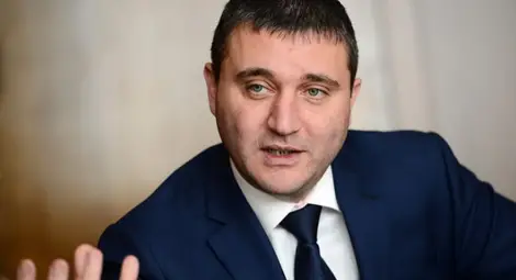 Горанов: Бюджетът ще се актуализира. Теглим заем от 1 млрд.