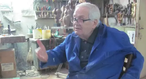 Георги Радулов дарява проект за паметник на Панайот Хитов в подкрепа на &bdquo;Традиция&ldquo;