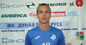 Андреас Васев се спасява във Враца, Петков остава в „Селото“