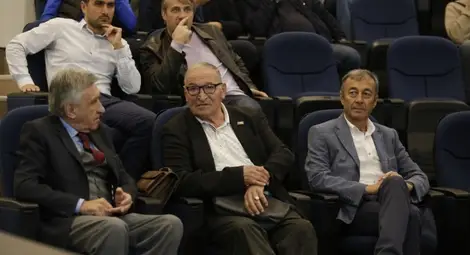 Димитър Пенев: Премиерът играе там! Да не стане грешка?