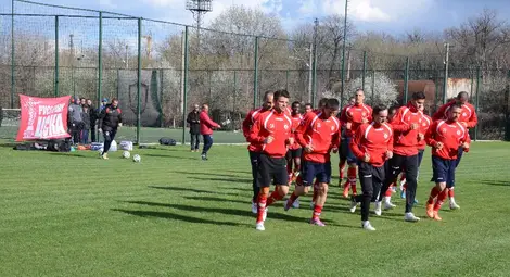 Русенски фенове пожелаха шампионската титла на ЦСКА