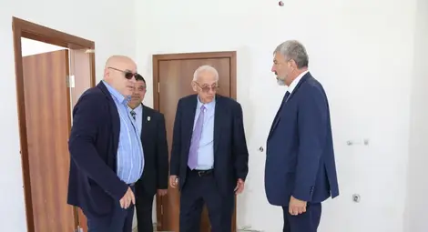 Министърът на здравеопазването доц. Силви Кирилов&nbsp;посети УМБАЛ &bdquo;Медика-Русе&ldquo; и Центъра за психично здраве