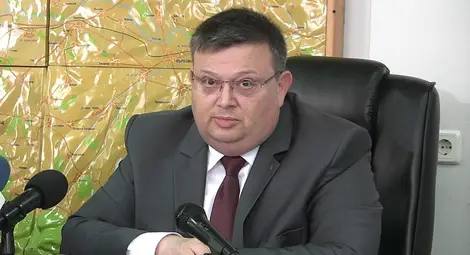 Цацаров: Молбата за екстрадиция на Василев е дадена на сръбските власти