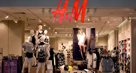 H&M открива в Мол Русе първия си магазин в града H&M открива в Мол Русе първия си магазин в града