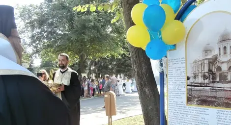 Поставиха тържествено инфотабела за &bdquo;Всех Святих&ldquo; на грешно място