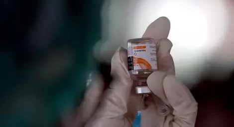 Защо държавите, използвали главно китайски ваксини, отбелязват скок на заразените с COVID? Защо държавите, използвали главно китайски ваксини, отбелязват скок на заразените с COVID?