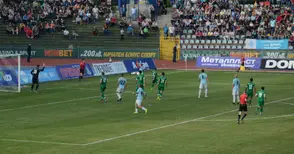 Греда след греда с цял  отбор чужденци в „Дунав“