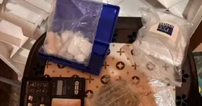 Разбиха наркодепо във фризьорски салон в Русе