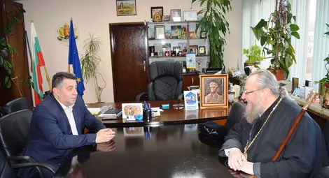 Подготвят план за честване на 800 г. Ивановски скален манастир