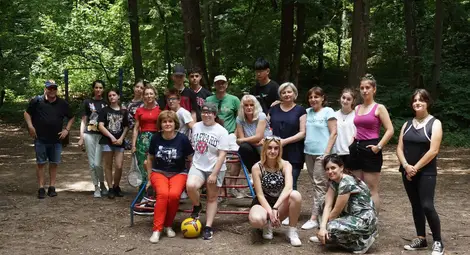 СУ &bdquo;Възраждане&ldquo; посрещна в Русе ученици и учители от Португалия, Северна Македония и Румъния /галерия/