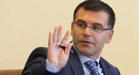 Дянков на процедури в Правителствена болница Дянков на процедури в Правителствена болница