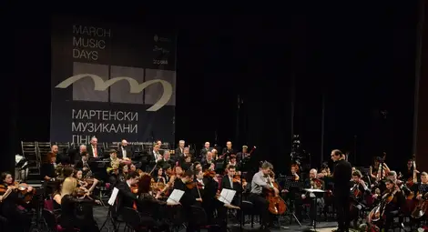 Шеметен финал на Мартенските празници   постави Табаков с Фестивалния оркестър