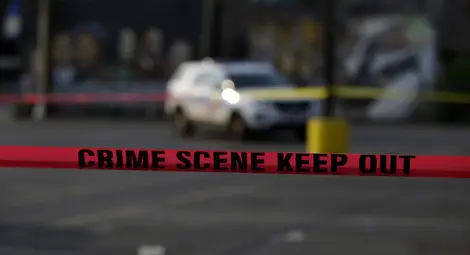 Българин нахлу с мачете в заведение в Истанбул, полицията го застреля