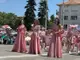 Пъстрото празнично дефиле, предвождано от Царицата на розата, за поредна година събра в Казанлък гости от целия свят
