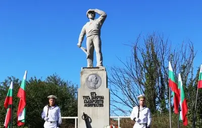 Отбелязваме 146 години от създаването на ВМС. Тържествата започват по традиция от Русе през месец август Отбелязваме 146 години от създаването на ВМС. Тържествата започват по традиция от Русе през месец август