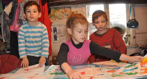 Два тона въглища и работно място са нужни на Вальо и шестте му деца