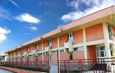 Мъж, държан в хосписа в Елин Пелин: Даваха ми по 6-7 хапчета (видео)