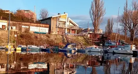 Бившият яхтклуб става център за водни спортове след безвъзмездно придобиване