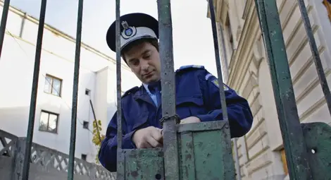 "Адевърул": Българите завиждат на Румъния за борбата с корупцията "Адевърул": Българите завиждат на Румъния за борбата с корупцията