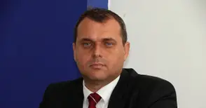 Искрен Веселинов оглави комисията за надзор на енергийния регулатор