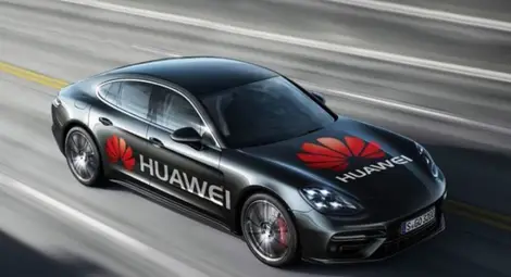 Huawei показа първата кола, която се управлява от смартфон с изкуствен интелект