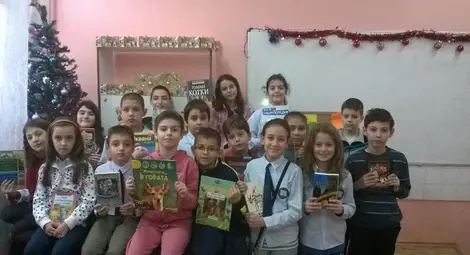 Ученици превърнаха Седмицата на четенето в литературен маратон /Снимки/